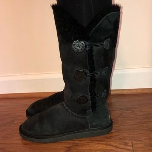 Women’s black Bailey Button Triplet 2 Boot